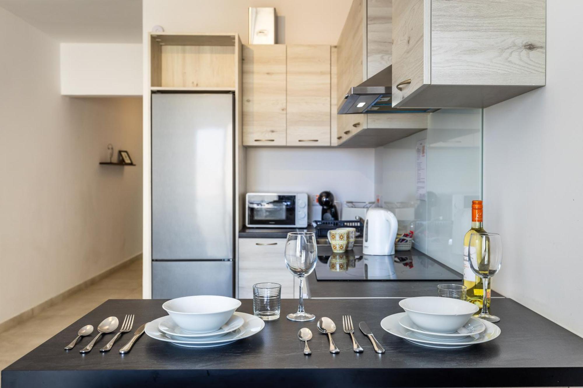 Kunsu'S Apartment 5 Min Walk From St Julians San Ġwann エクステリア 写真