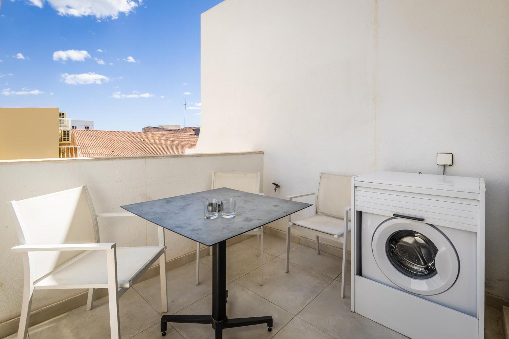 Kunsu'S Apartment 5 Min Walk From St Julians San Ġwann エクステリア 写真