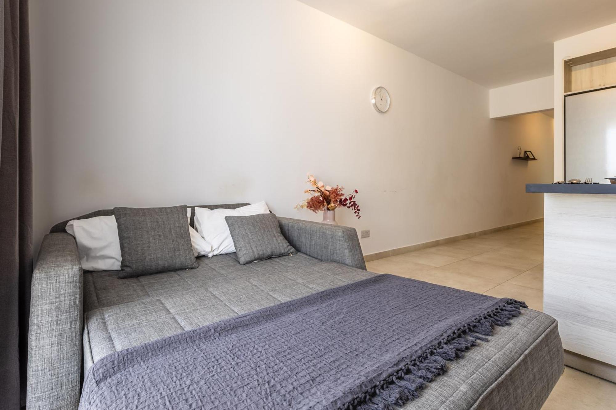 Kunsu'S Apartment 5 Min Walk From St Julians San Ġwann エクステリア 写真